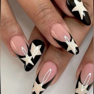 Y2K Gothic Festival 24 Piece Set Black French Star Almond Nails
